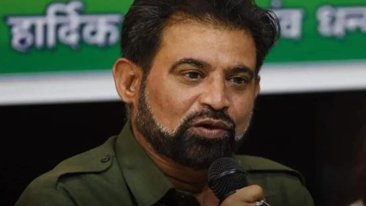BCCI To Jump In The Chetan Sharma Fiasco : Reports 87 BCCI Chief Selector Chetan Sharma In Midst Of TV Sting Controversy | Cricket News