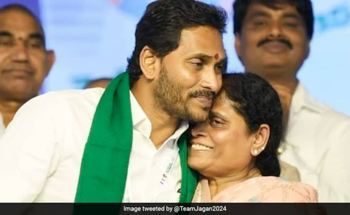 At Jagan Reddy's Mega Meeting, Mother Vijayamma Quits Party Post