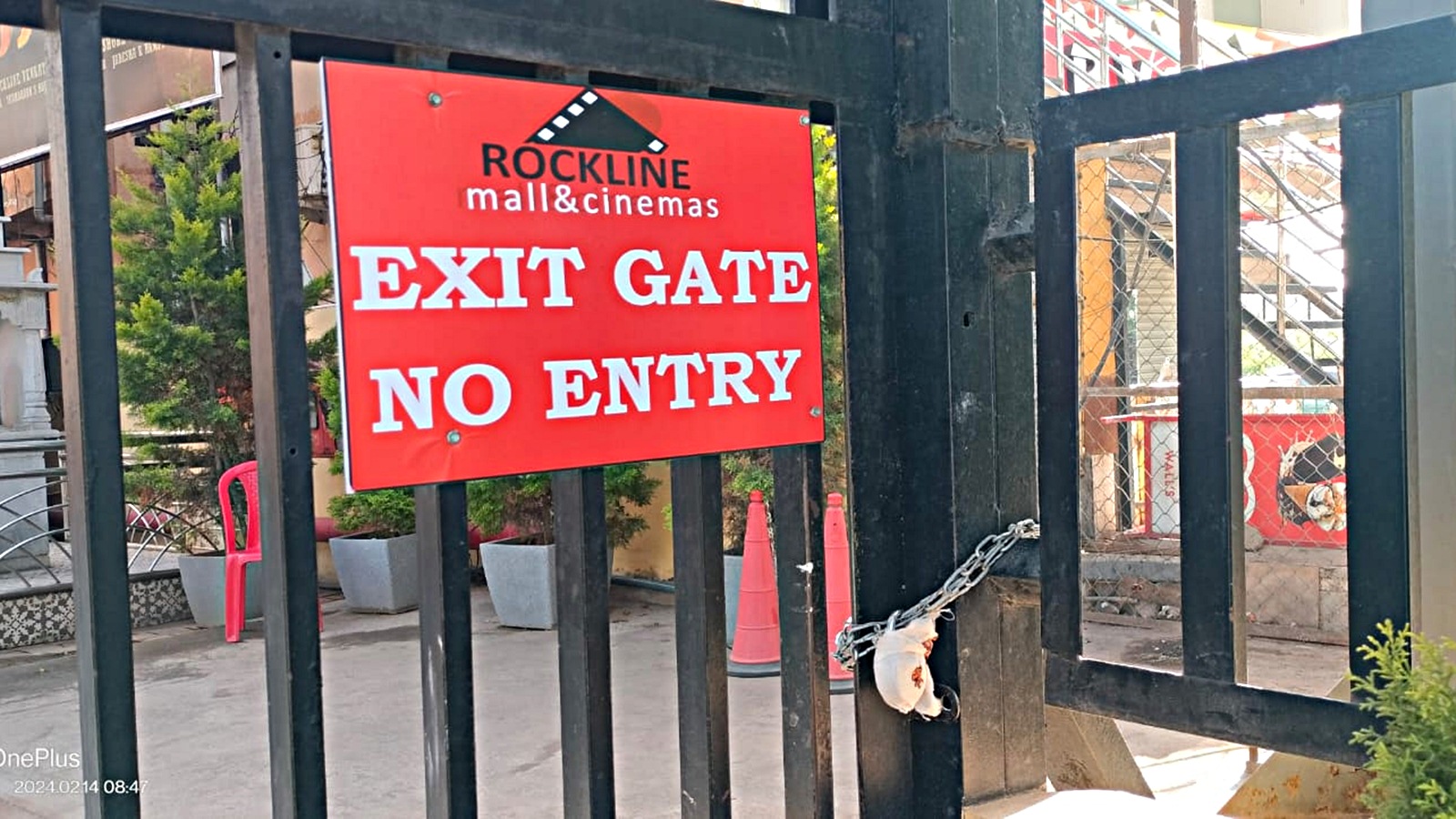 BBMP Seals Rockline Mall Over Unpaid Taxes | Know More 87 Film producer Rockline Venkatesh's mall sealed in Bengaluru; property tax pending for 12 years | Bangalore News -