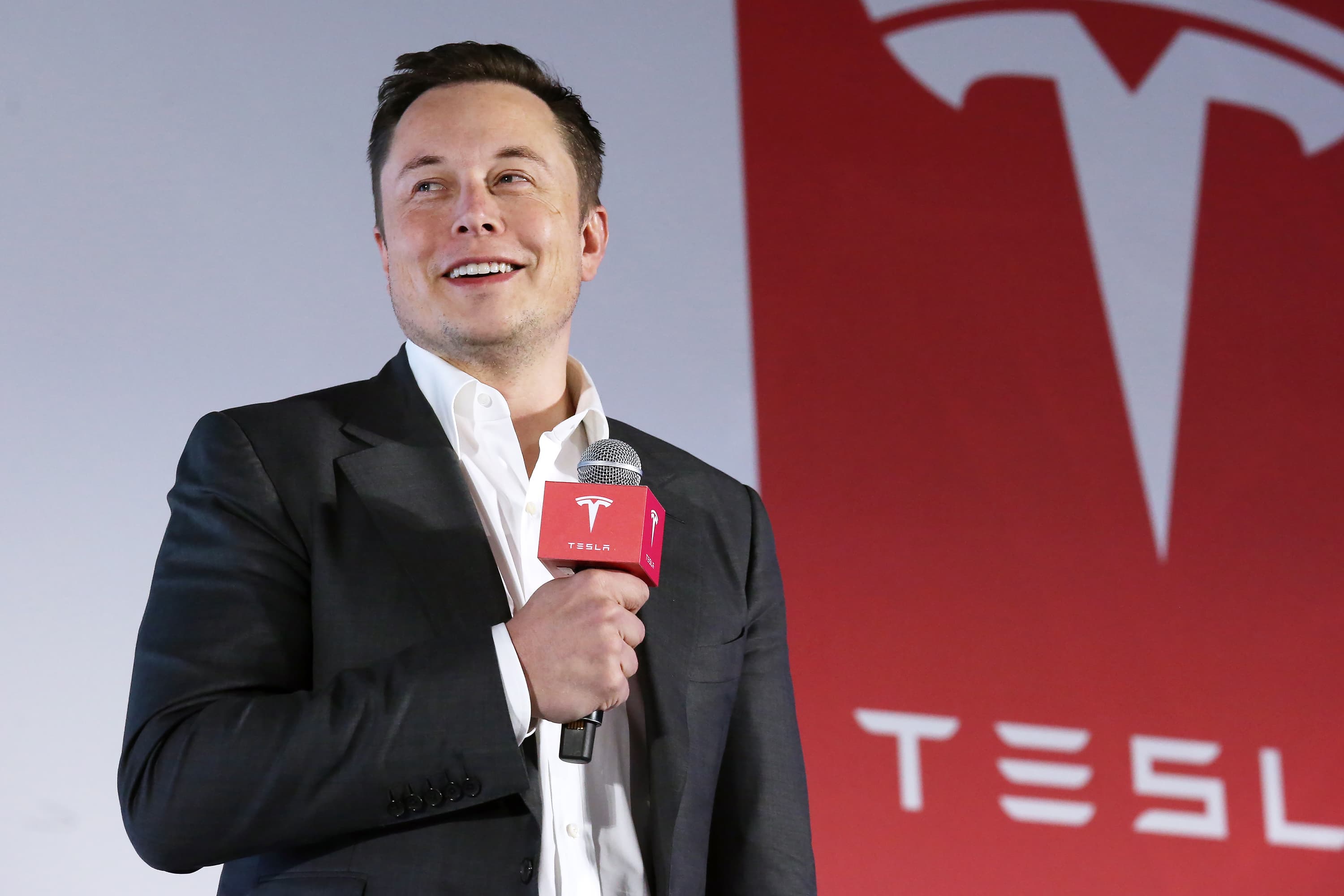 Vibhav Taneja, From Delhi University To Tesla’s CFO 88 Test drive that influenced Musk to make electric cars, invest in Tesla