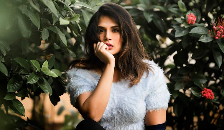Richa Chaddha Gets Brutally Trolled For Her “Galwan Says Hi” Comment On The Indian Army 85 Actor Richa Chadha faces backlash for Galwan tweet - The Week