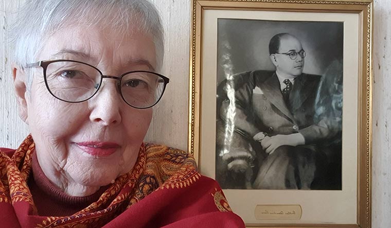 Netaji's Daughter, Anita Bose Pfaff Urges Government To At Least Bring His Remains Back Home 91 Netaji was not a fascist: Anita Bose Pfaff - The Week