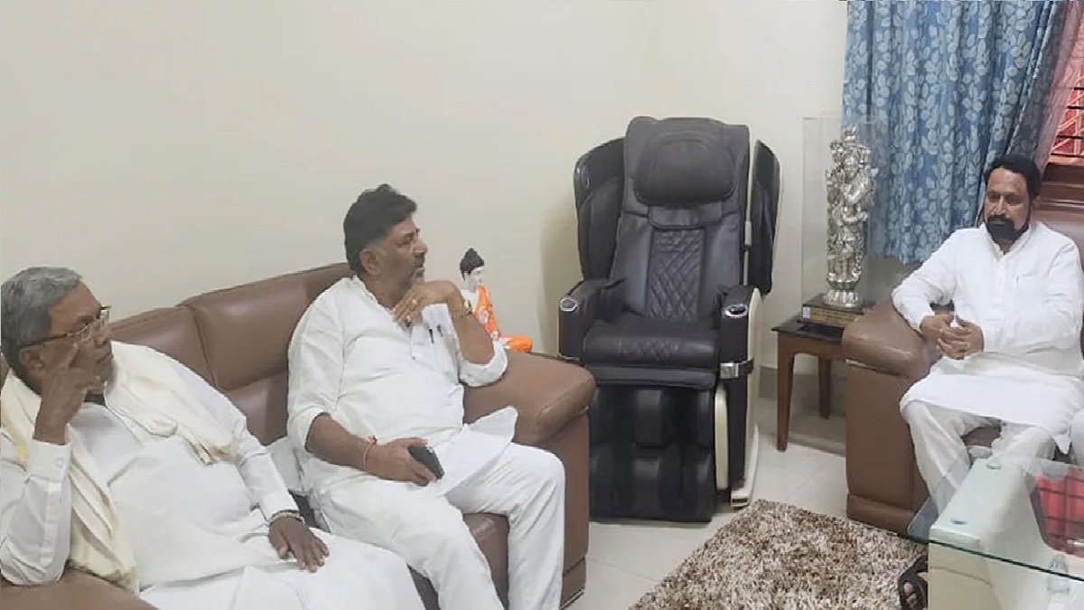 Former Deputy CM Of Karnataka, Laxman Savadi, All Set To Join The Congress Party : Meets Congress Top Brass 88 Karnataka election 2023: Former BJP leader Laxman Savadi joined Congress, says DK Shivakumar | Elections News – India TV