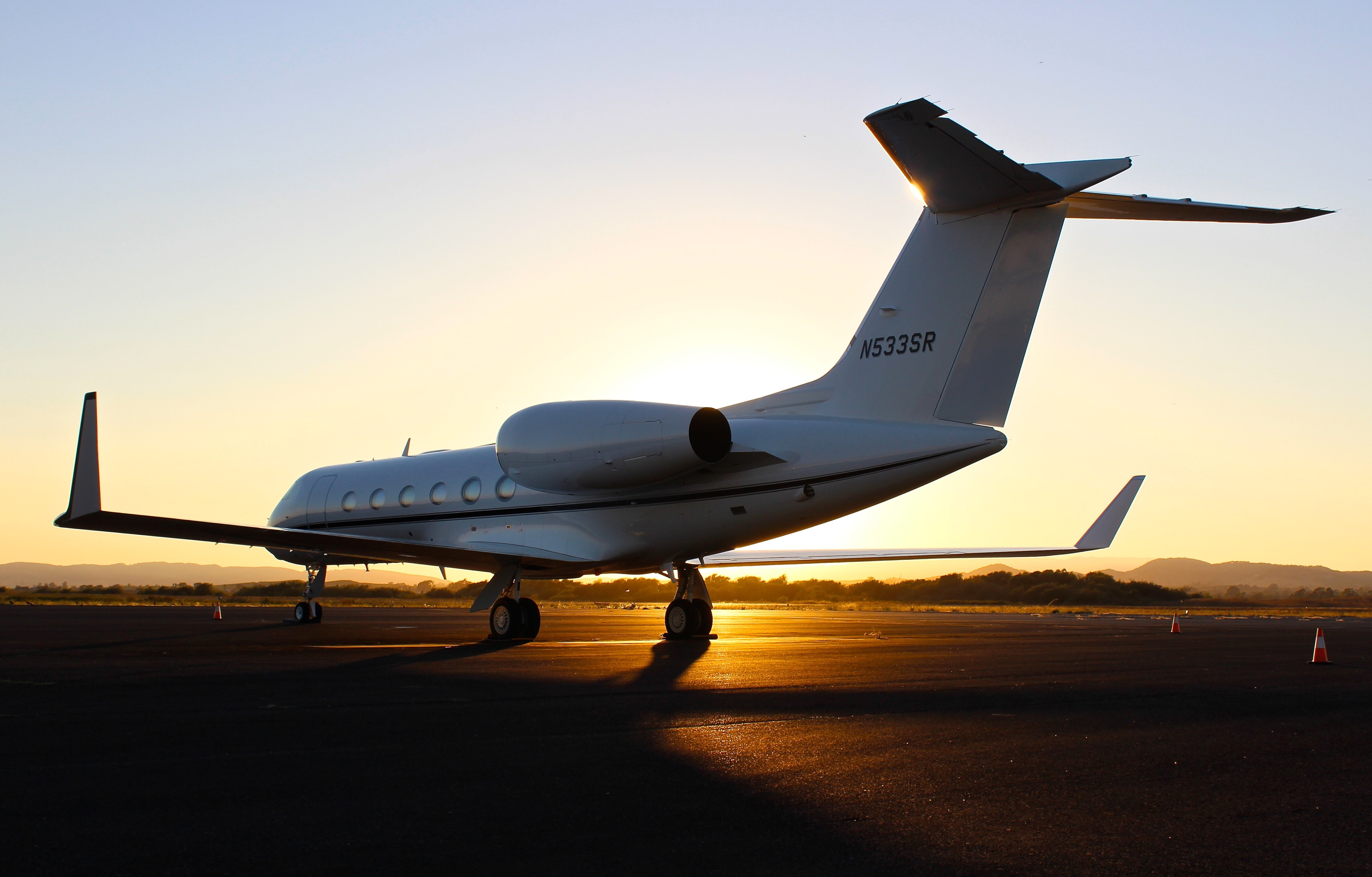 The Grand Ambani Gesture: 300 KG Gold To The Gucci Swag 88 International airlines currently flying to and from Kenya ⋆