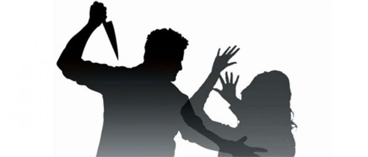 A Bengaluru Man Kills His Girlfriend After Celebrating Her Birthday : FIR Registered 87 23-year-old man arrested for killing girlfriend