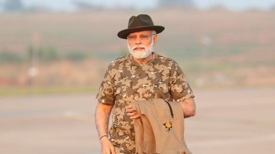 PM Modi Unable To Spot Tigers In Bandipura Forest Reserve : Leaders And Officials Blame The Driver 87 PM Modi takes jungle safari at Karnataka's Bandipur Tiger Reserve. Watch | Bengaluru - Hindustan Times