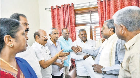 Karnataka State Contractors' Association Warns Protest Over Payment Delays 90 Contractors' body meets Siddaramaiah over pending dues | Bengaluru -