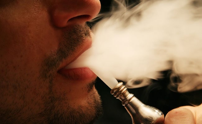 Karnataka Aims To Regulate Hookah Bars Amid Escalating Concerns 88 Karnataka Plans To Ban Hookah Bars, Raise Minimum Age For Tobacco Products