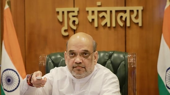Agnipath Row: Centre Gives Concessions Amidst Ongoing protests 89 10% vacancies for recruitment in CAPFs and Assam Rifles will be reserved for Agniveers, the Union home ministry announced on Saturday.(HT)