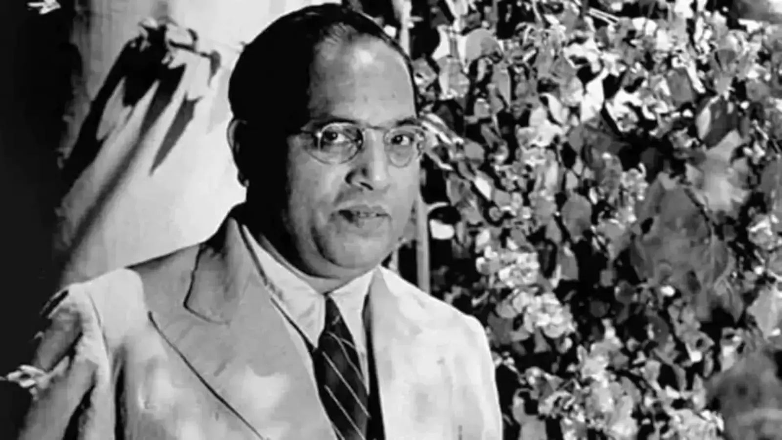 Mahaparinirvan Diwas: 10 Unknown Facts About Dr. BR Ambedkar's Lifestyle 87 Remembering Dr BR Ambedkar on his death anniversary. Check out inspiring quotes by Babasaheb - Hindustan Times