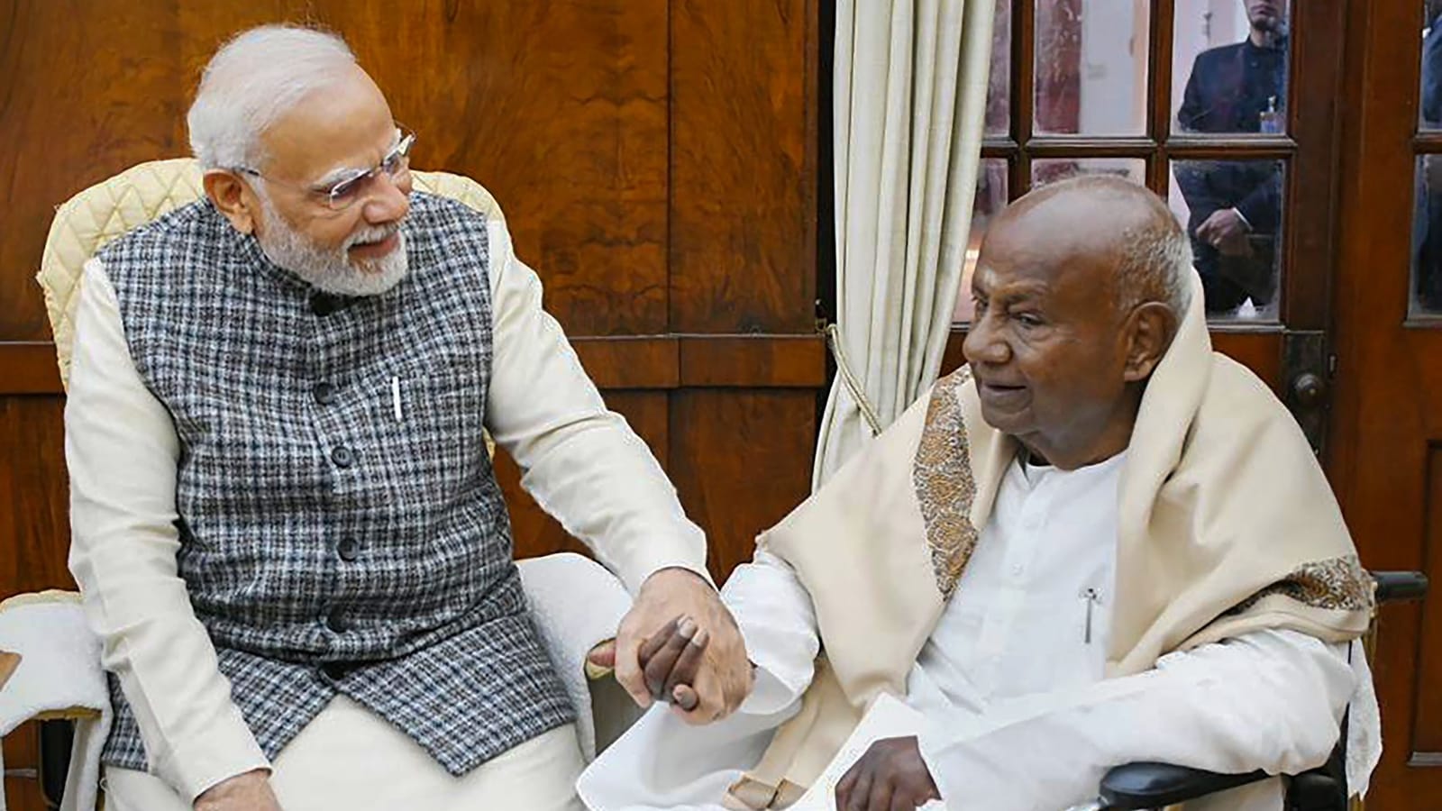 BJP And JDS Form Alliance In Karnataka Ahead Of 2024 Lok Sabha Elections 90 Karnataka