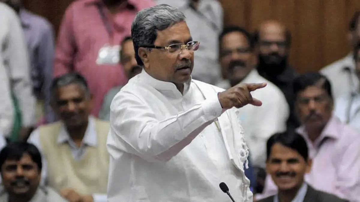 As Siddaramaiah hunts for a safe seat, will 'dark horse' Kharge overtake him? - India Today