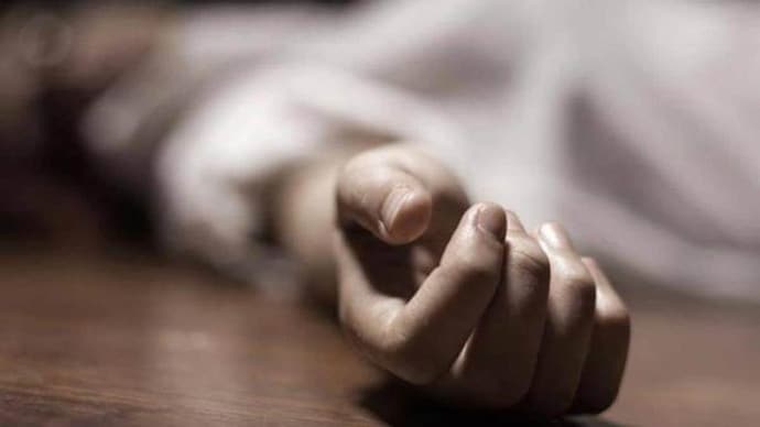 A 30-Year-Old Woman's Body Found At Bengaluru Railway Station : 3rd Case Since December 87 Woman's body dumped in drum at railway station in Bengaluru, 3rd incident in 3 months - India Today