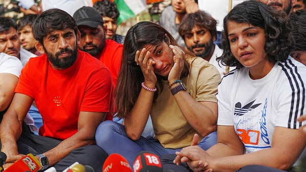 Wrestlers Protest