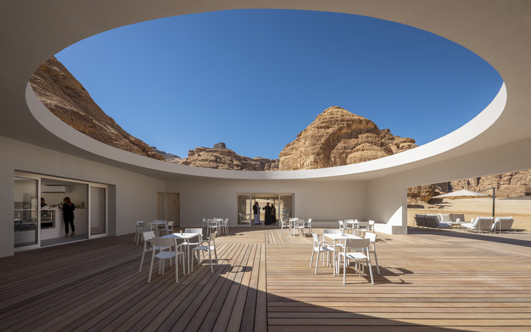 Alcohol Store In Saudi | 6 Developments In Saudi Arabia That Have Startled The World 90 Desert X AlUla Visitor Centre / KWY.studio |