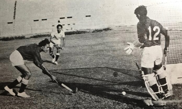 How Did A Bhopal Born Pakistani Help Argentina Win Their First Ever FIFA World Cup? 87 Hockey great Abdul Waheed Khan passes away