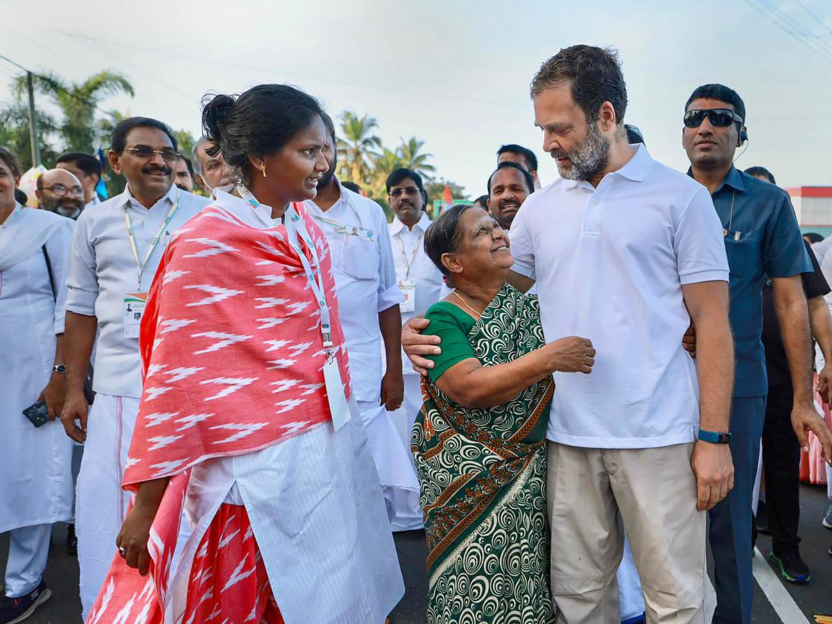 Bharat Jodo Yatra: Popular Personalities Who Joined The 'Congress' Journey 141 Bharat Jodo Yatra: Congress workers protest with cutouts of gas cylinders in Kerala's Thrissur - The Hindu