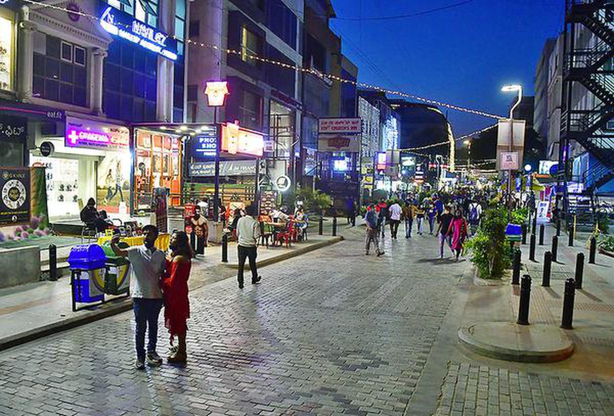 Bengaluru's MG Road Named As The Best High Street In India : 3 Other Bluru Streets Make It To Top Ten 88 Clear improvement in air quality on Church Street on pedestrianised weekends' - The Hindu