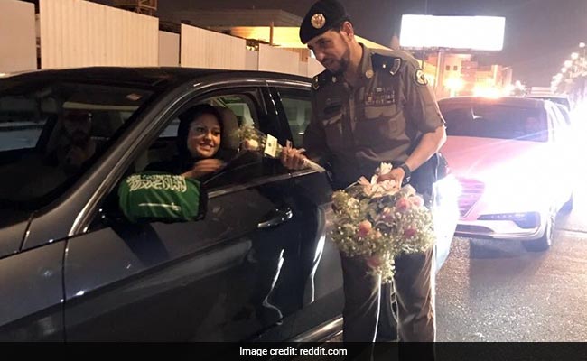 Alcohol Store In Saudi | 6 Developments In Saudi Arabia That Have Startled The World 88 Saudi Women Celebrate End Of Driving Ban, Cops Welcome Them With Roses