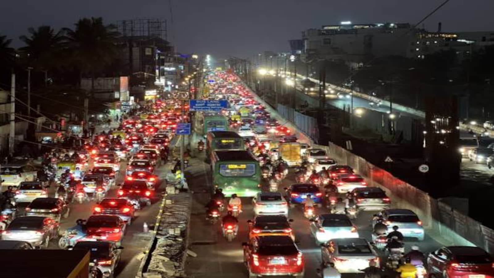 Civic and Traffic Problems In ORR Will Be Solved In 100 Days- Deputy Chief Minister 89 traffic