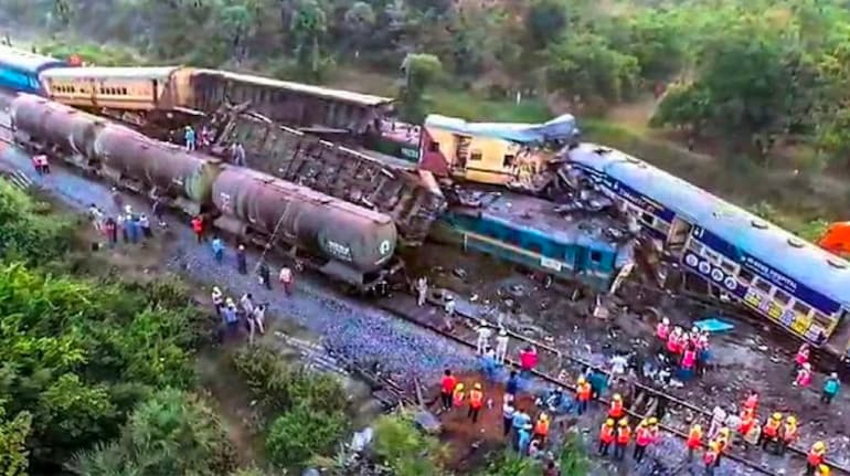 Andhra Train Crash: 14 dead, 50 injured; Human Error Suspected 87 Andhra Train Accident Highlights: CM Reddy visits accident victims in hospital; death toll at 14