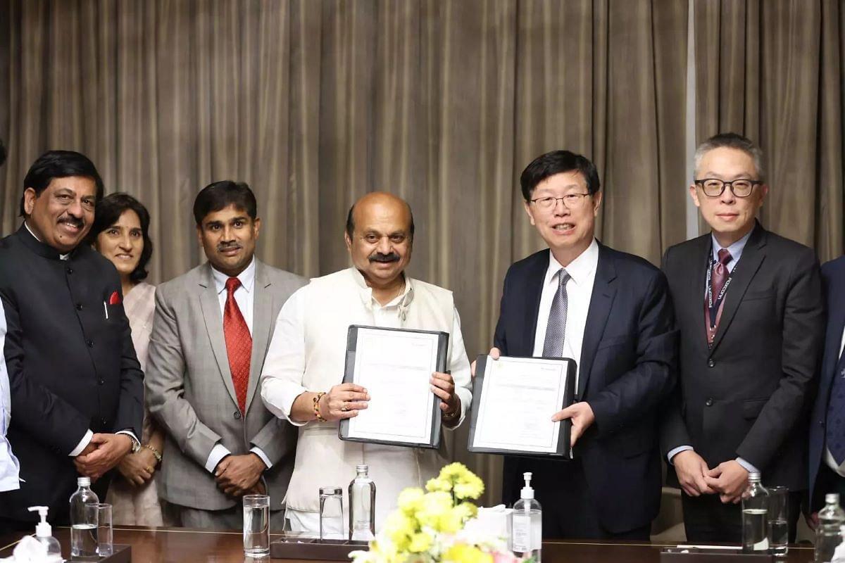 Foxconn Enters Bengaluru In An Attempt To Move Beyond China : Devanahalli Land Bought For Rs. 300 Crore 88 Karnataka: Bommai Government Approves Foxconn's Proposal To Set Up Rs 8000 crore Apple iPhone Manufacturing Unit