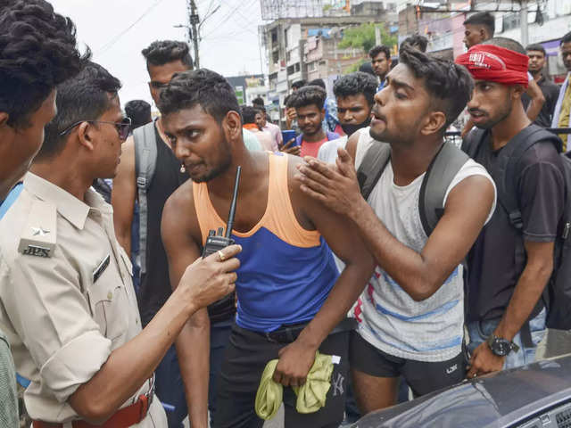 Protests against Agnipath scheme in Bihar & UP - ​Protests against Agnipath  | The Economic Times