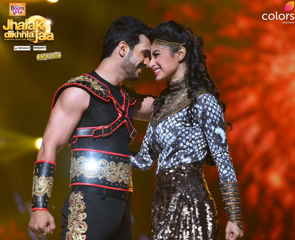 Lesser-Known Facts About Mouni Roy AKA 'Junoon' 115 The Glamor Filled Saturday Episode of Jhalak Dikhla Ja Season 9 Episodes - Let Us Publish