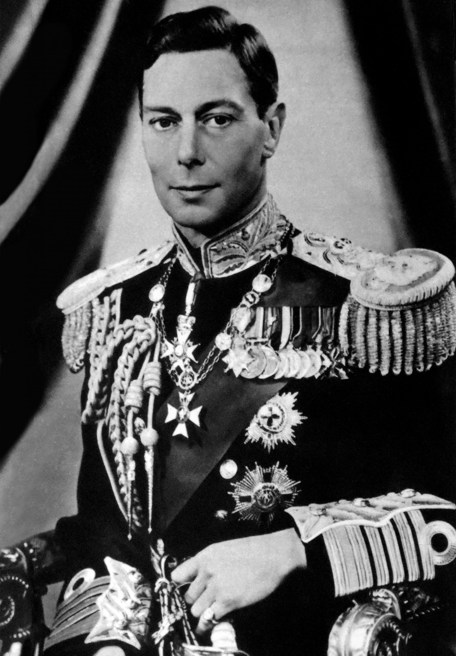 Queen Elizabeth: 7 Strange Facts About The Crown Of England 101 The Scandalous Story of How King George VI Became King | Reader's Digest