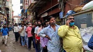 This Is The Most Crowded Store In Bengaluru During Diwali, But Why? | Avenue Road 100 ಈ ಅಂಗಡಿಯಲ್ಲಿ ಲೆಕ್ಕದ ಪುಸ್ತಕ ಖರೀದಿಸಿದ್ರೆ ಅದೃಷ್ಟವೋ ಅದೃಷ್ಟ! | TV9 Kannada