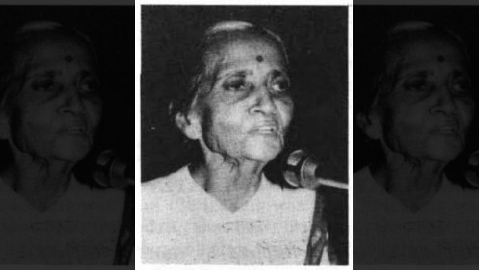 An Inspiring Story Of The 'Underground' Congress Radio - World Radio Day Special 86 The underground Congress radio during freedom struggle and 22-yr-old woman behind its voice