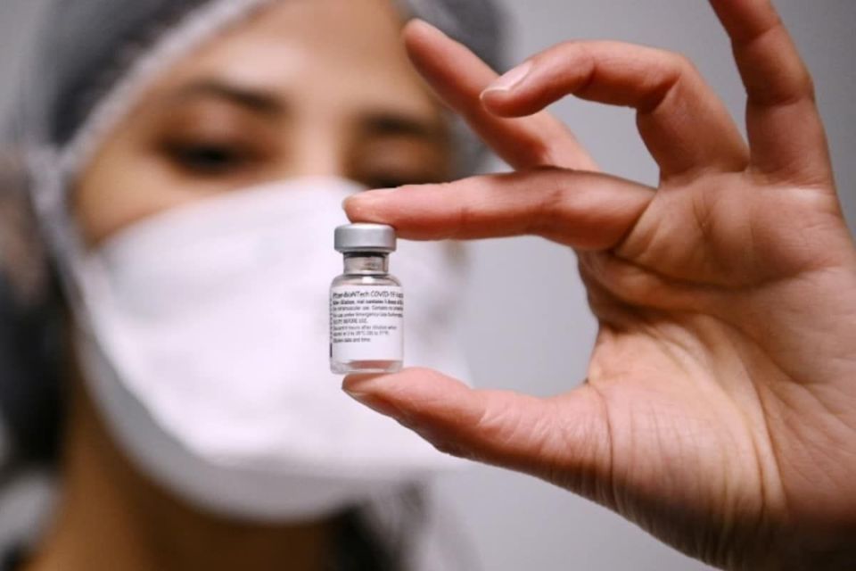 Natural Immunity v/s Vaccine 86 vial