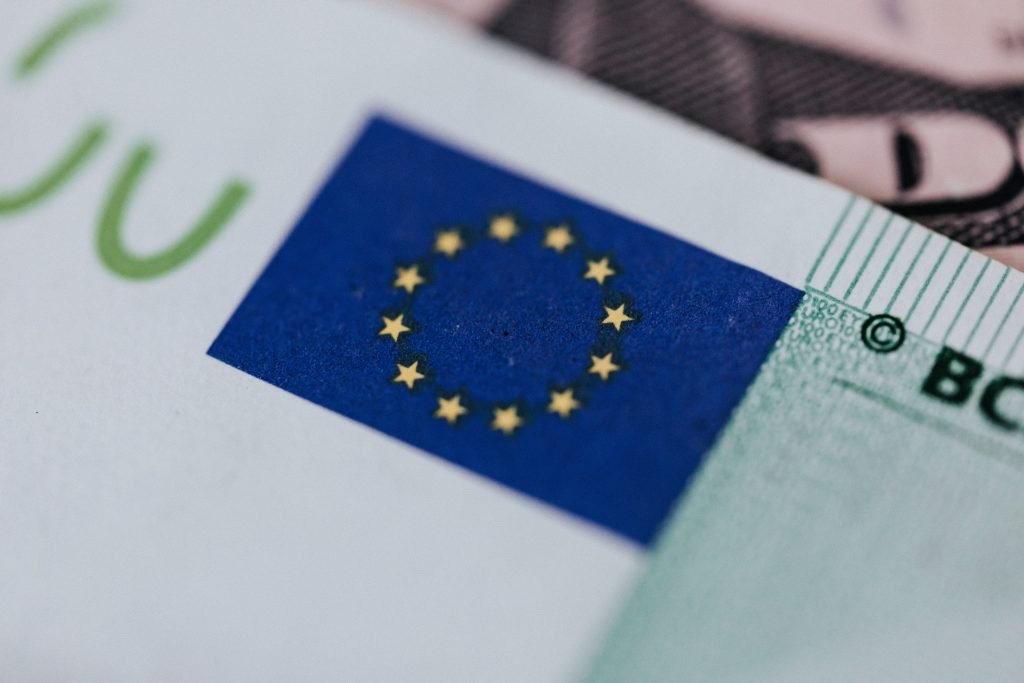 An Unironic Irony- The European Crackdown of “Unfunny” Humor 87 pexels karolina grabowska 4386152