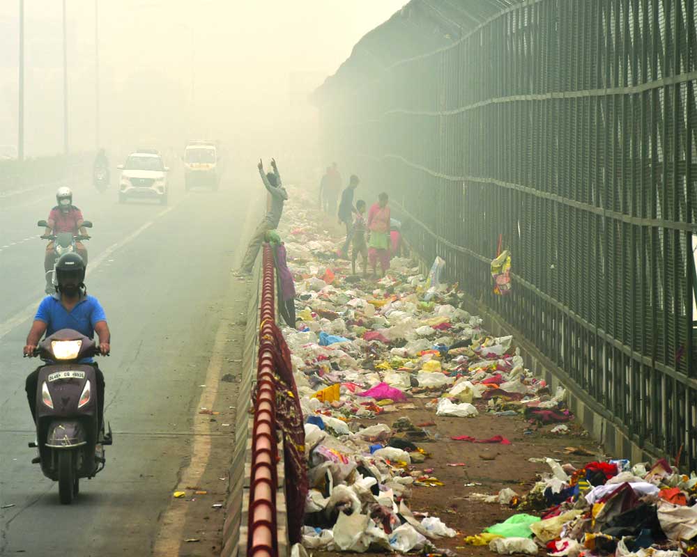 delhi pollution 3 yr high 2019 11 04