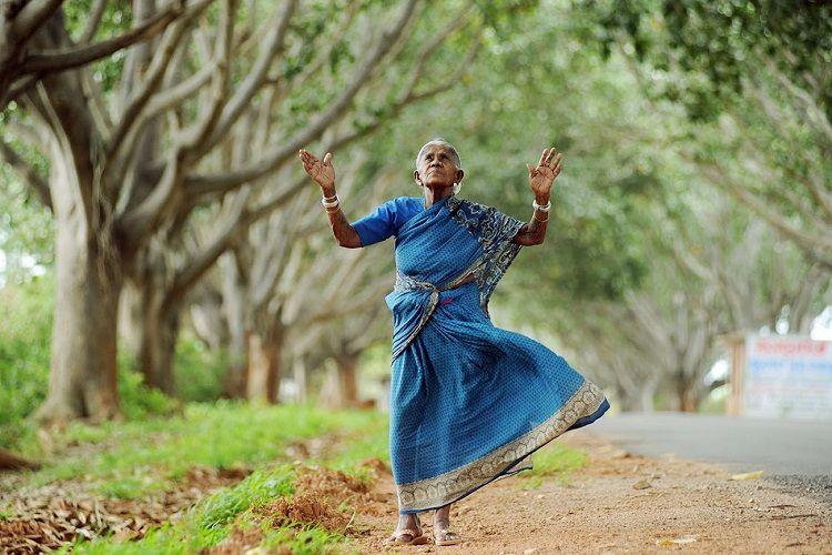 Saalumarada Thimmakka compressed