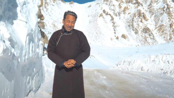 Sonam Wangchuk urges PM Modi for climate mitigation says 23rd of Ladakh glaciers endangered