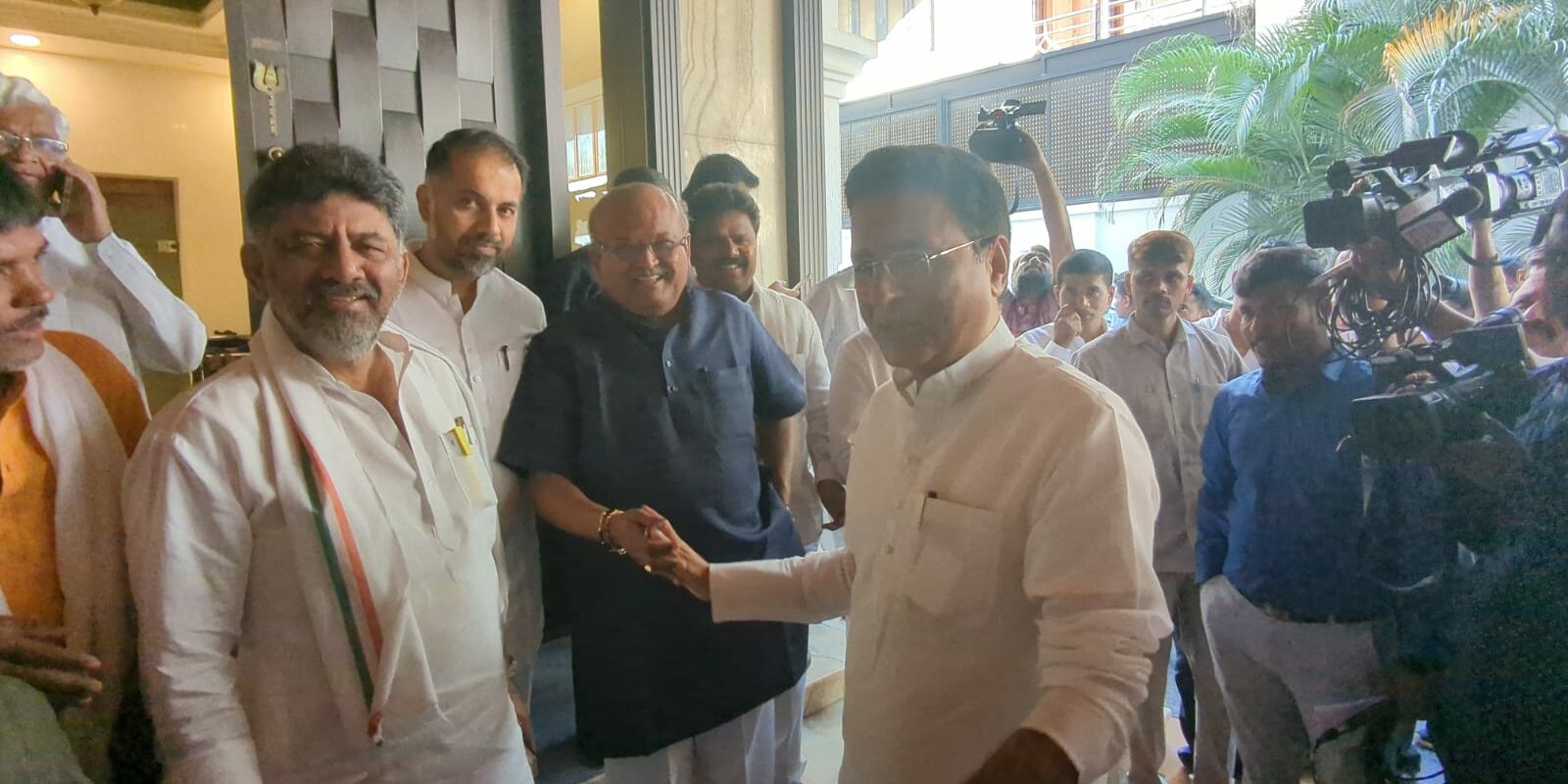 Congress In Karnataka Set To Reshuffle Leadership In Preparation For 2024 Elections 89 Karnataka Congress prepares for strategic reshuffle ahead of 2024 Lok Sabha elections -