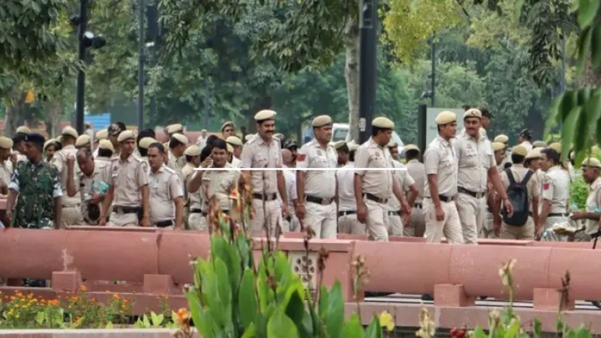 Delhi Police Lodges Fresh Case Against NewsClick Under UAPA 90 Scandal: Delhi Police Raids 30 locations Linked to NewsClick